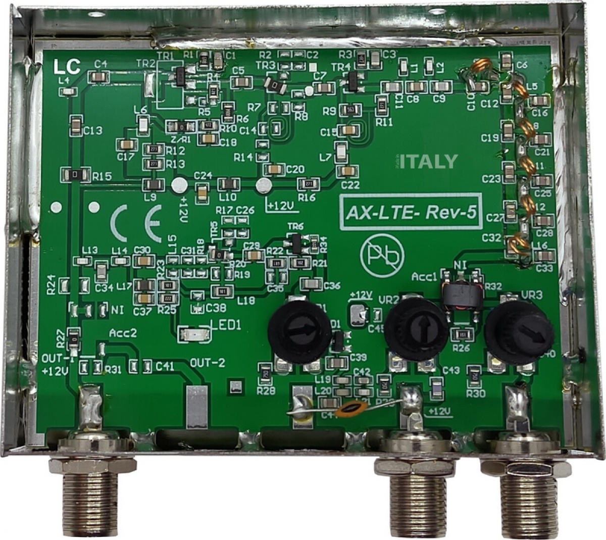 Amplificatore da palo filtro LTE  VHF UHF regolabile
