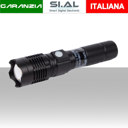 Torcia LED ricaricabile USB luminosa 800 lumen con zoom